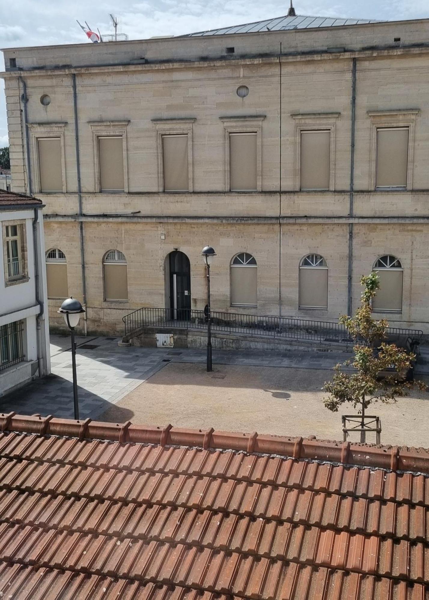 Victoire Saphir 203 Climatise Hotel De Ville Saint-Dizier Extérieur photo